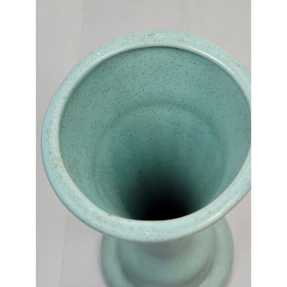 Vintage Haeger Pottery Vase Mint Green Speckled Tall  (Hairline) - Picture 4 of 4